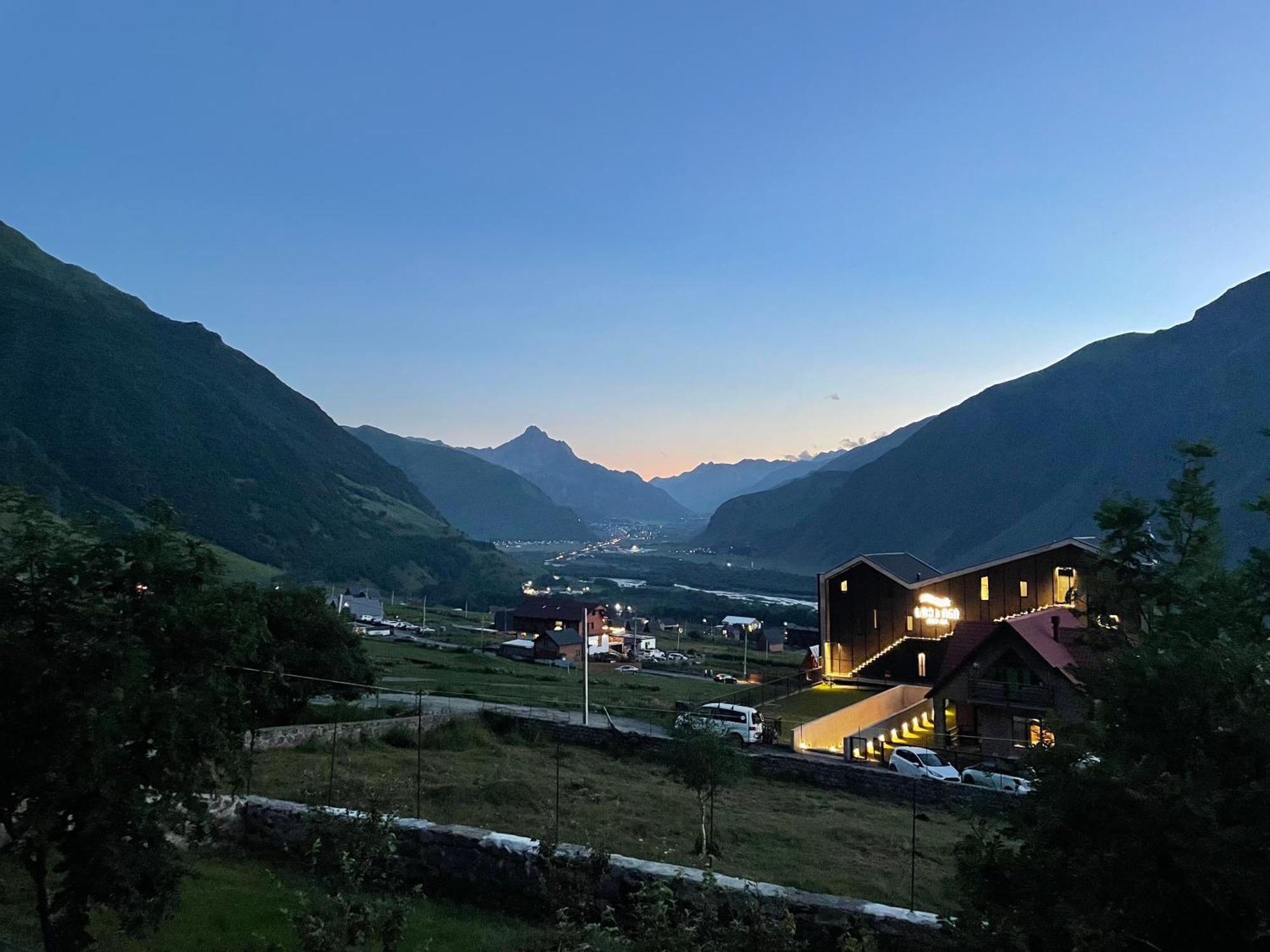 Jamarjeti Hotel Kazbegi Eksteriør billede